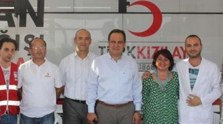 Belediye Başkanı Aksu Kan Bağışında Bulundu