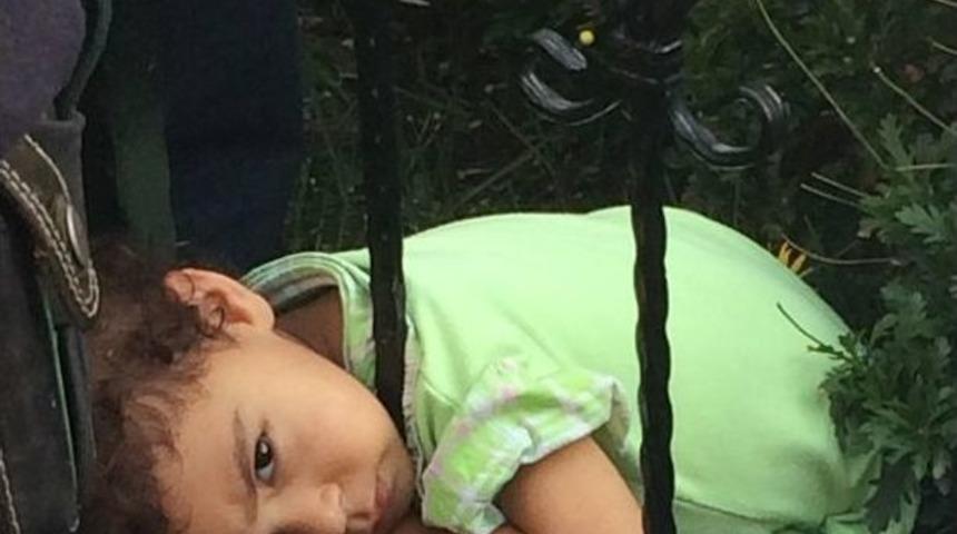 (&ouml;zel Haber) Minik Kızın Oyunu &ldquo;başına&rdquo; İş A&ccedil;tı