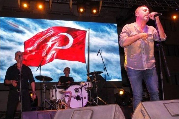 Selçuk’da Haluk Levent Coşkusu G1