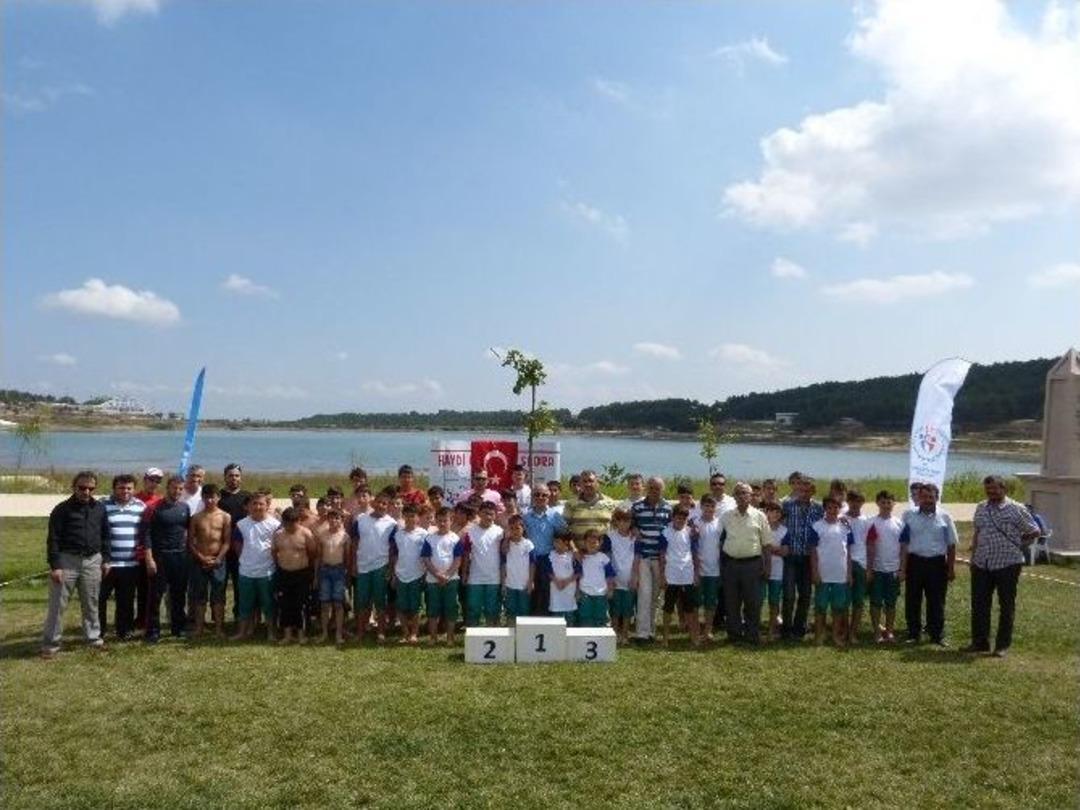 Minik G&uuml;reş&ccedil;iler Er Meydanına &Ccedil;ıktı