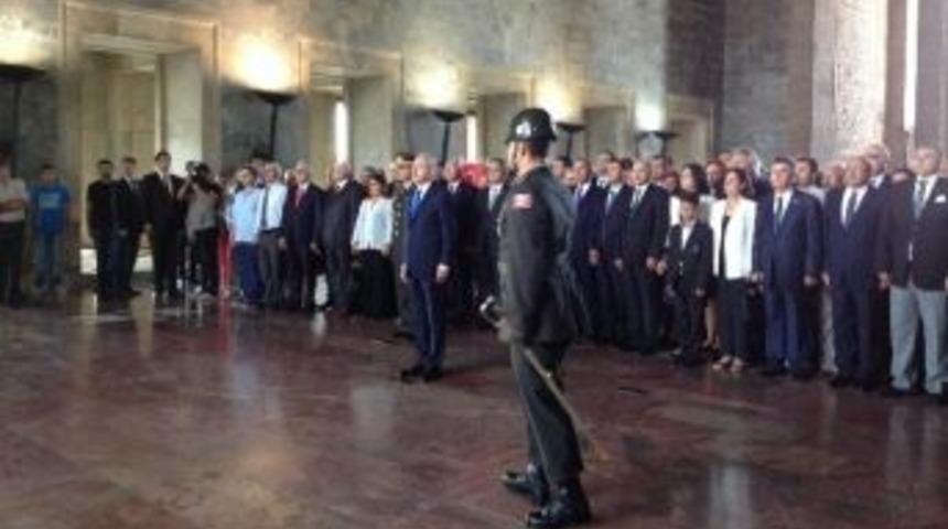 Kılı&ccedil;daroğlu Ve Chp Heyeti&rsquo;nden Anıtkabir&rsquo;e Ziyaret