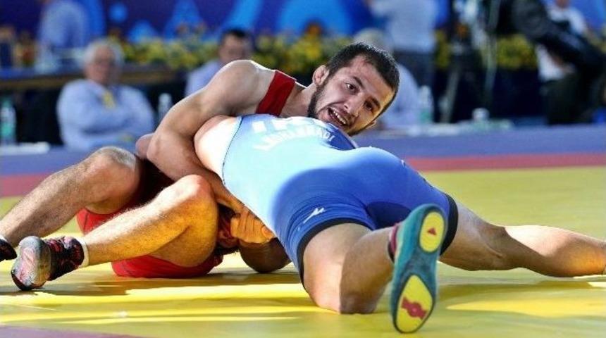 Milli G&uuml;reş&ccedil;iler, Bronz Madalya İ&ccedil;in Mindere &Ccedil;ıkacak