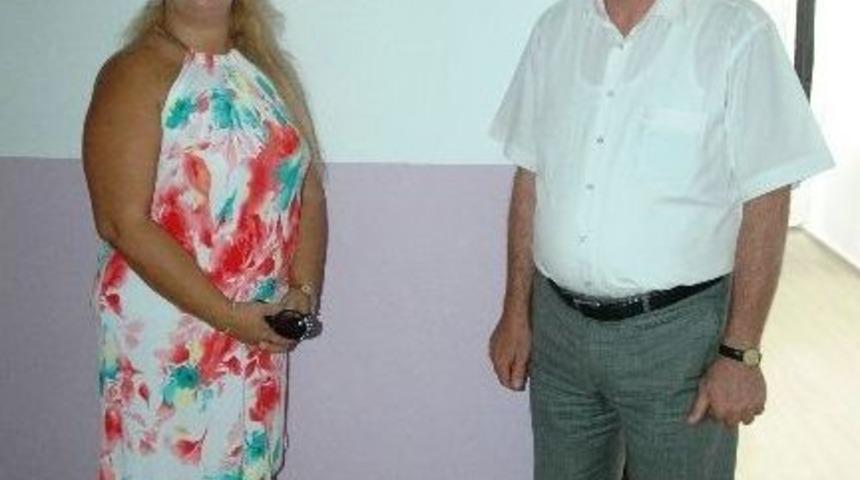 Adnan Şenses&rsquo;in Kızı Babasının Adını Yaşatıyor