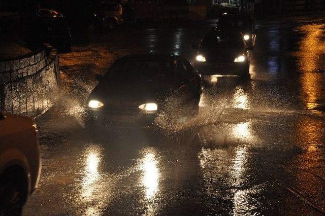 Zonguldak’ta Şiddetli Yağış Etkili Oldu