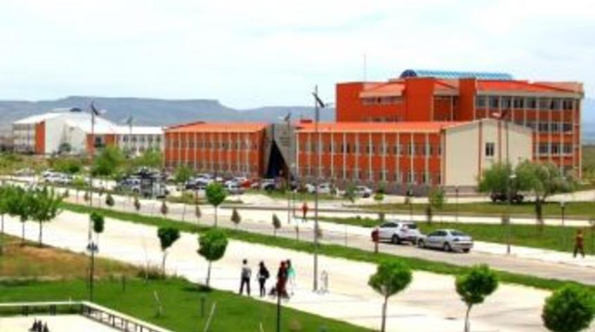 Kimya B&ouml;l&uuml;m&uuml; &Ouml;ğretim &Uuml;yesinin Projesine T&uuml;bitak&rsquo;tan Destek