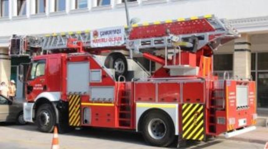 &Ccedil;ankırı İtfaiyesine 30 Metrelik Yeni Ara&ccedil;