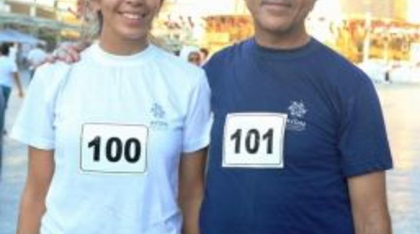 Baba Kız Kurtuluş İ&ccedil;in Koştu