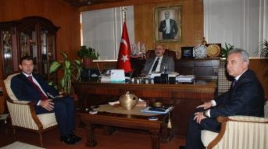 Kaymakamlardan Veda Ziyareti