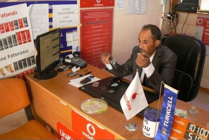 Bu Muhtarın On Parmağında On Marifet G2