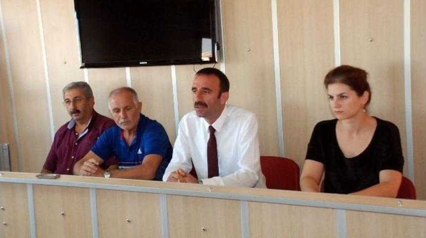 Chp’li Karataş, Üyesi Olduğu Meslek Örgütünü Eleştirdi