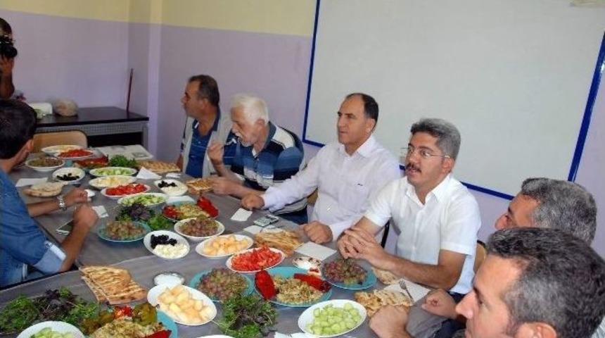 Siverek Milli Eğitim M&uuml;d&uuml;r&uuml; Basın Mensupları İle Bir Araya Geldi