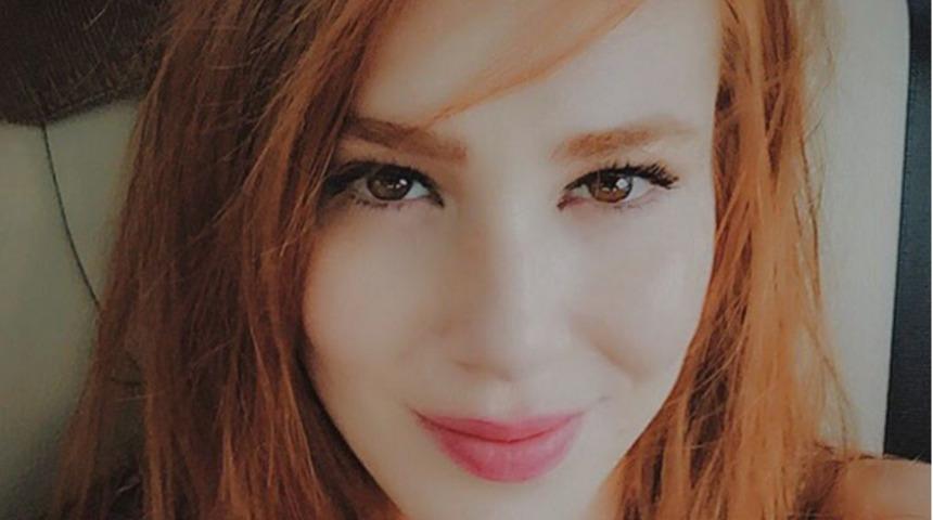 Son trend Elçin Sangu makyajı!