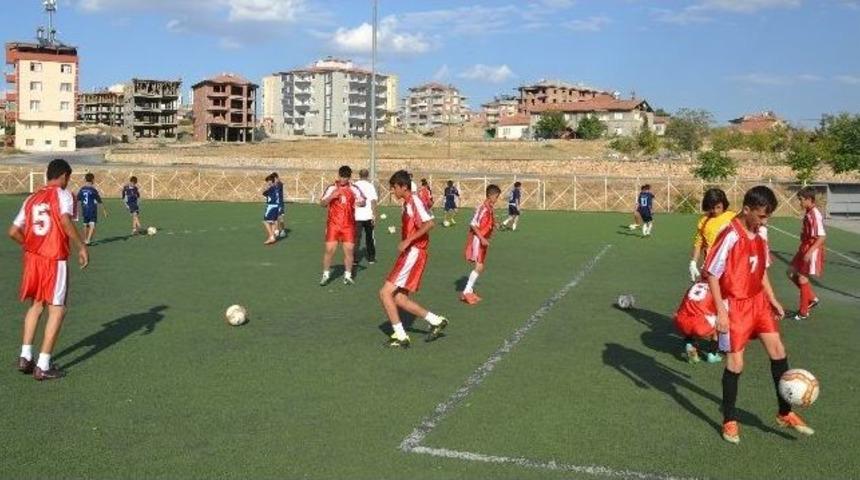 Milli Takım Altyapı Se&ccedil;meleri Yapıldı