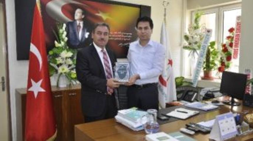 M&uuml;ft&uuml; &Ouml;zt&uuml;rk&rsquo;ten Genel Sekreter &Ccedil;&ouml;m&ccedil;e&rsquo;ye Ziyaret