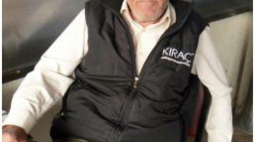 Eskişehir&rsquo;in John Wayne&rsquo;i Şapkasından Vazge&ccedil;miyor