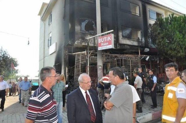 Tekirdağ Büyükşehir Belediye Başkanı Kadir Albayrak Kumbağ’da Çıkan Yangın Sonrası İncelemelerde Bulundu