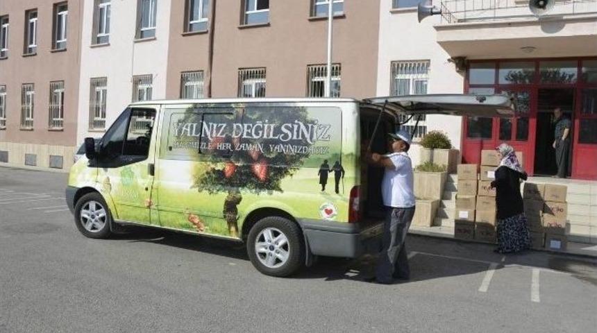 Meram Belediyesi&rsquo;nden &Ouml;ğrencilere Kırtasiye Seti