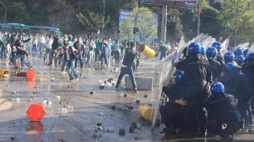 10 Yıl Oldu Beşiktaş Seyircisi Bursa&rsquo;da Yine Yok