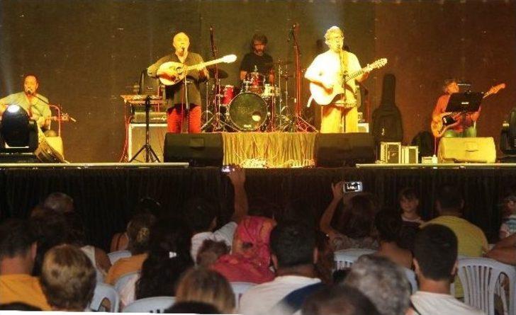 Dalyan’da Grup Gündoğarken Rüzgarı Esti G2