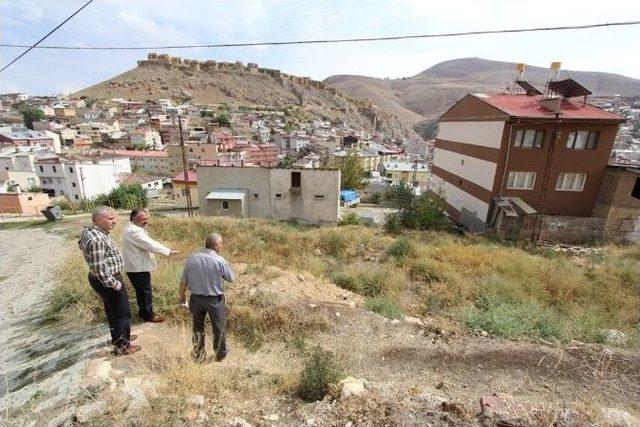 Belediye Başkanı Uzungazi Mahallesi’nde İncelemelerde Bulundu