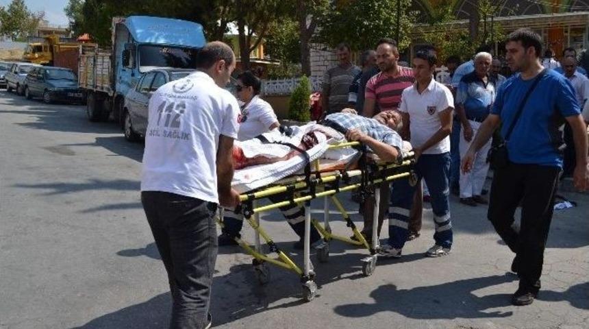 Eski Muhtar Cami &Ccedil;ıkışı Bı&ccedil;aklandı