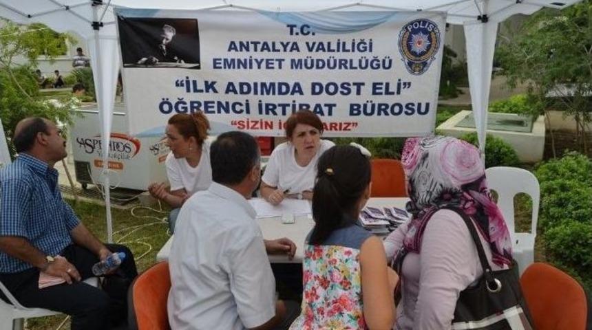 İlk Adımda Dost Eli