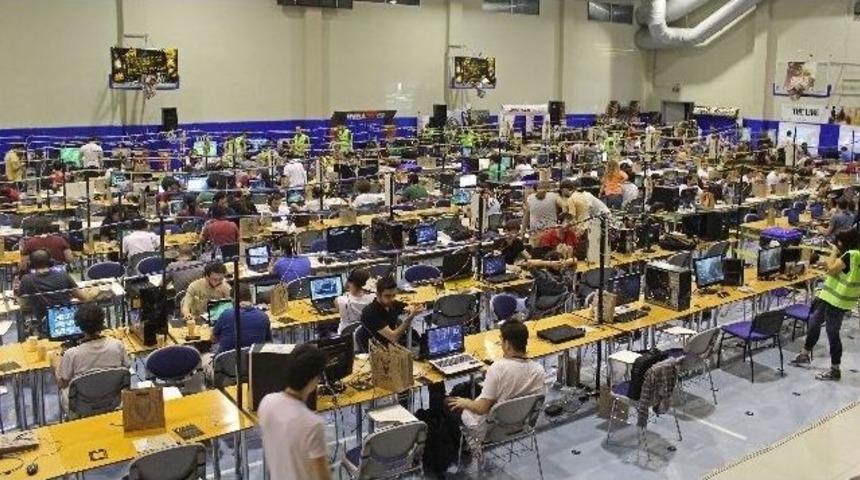 Oyun Fanatikleri İzmir&rsquo;de Buluşacak