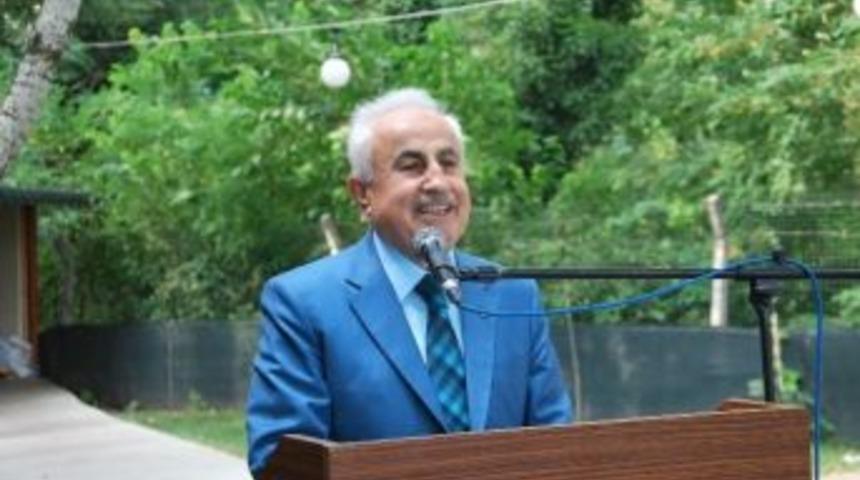 Vali Şahin, &Ouml;ğrencileri Unutmadı