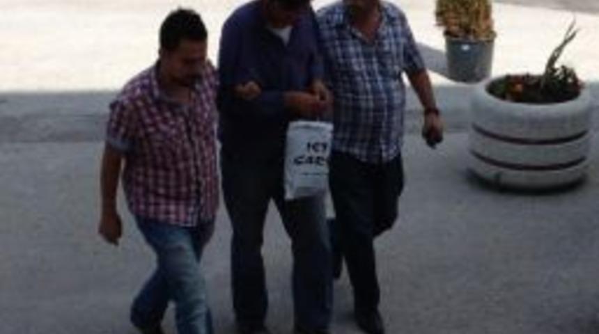 Petrol İstasyonundaki Gasp Girişimi Kamerada