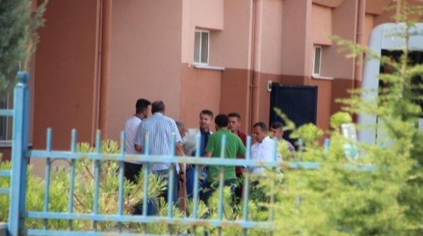 15 Yaşındaki Kızı Dolandıran Ş&uuml;pheli Su&ccedil;&uuml;st&uuml; Yakalandı