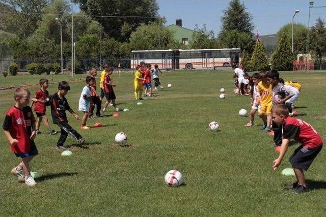 Büyükşehir’den Ücretsiz Kış Spor Okulları