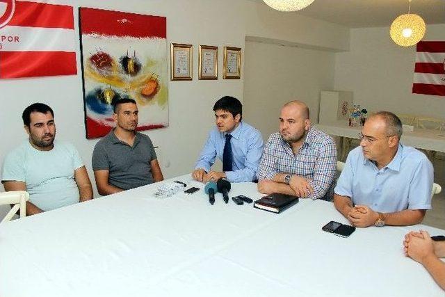 Antalyaspor Yönetimi, Taraftar Temsilcileri İle Bir Araya Geldi