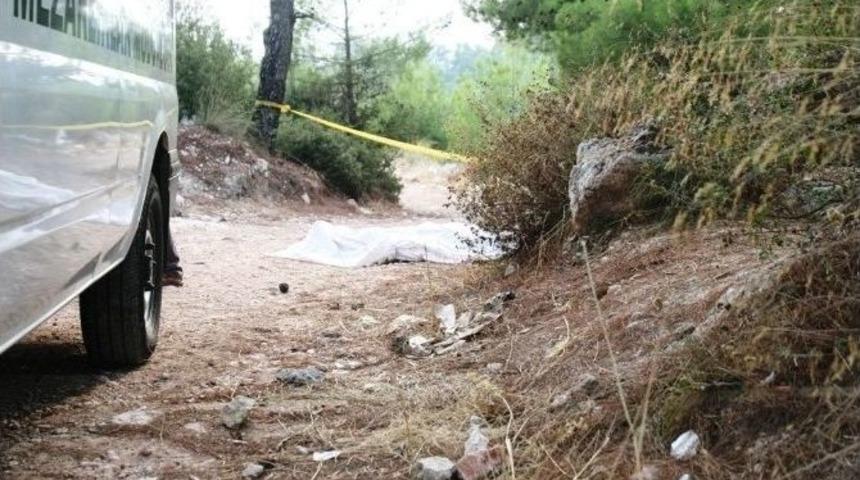 İzmir&rsquo;de İntihar