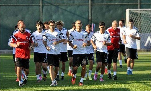 Beşiktaş, Çaykur Rizespor Maçının Hazırlıklarını Sürdürüyor