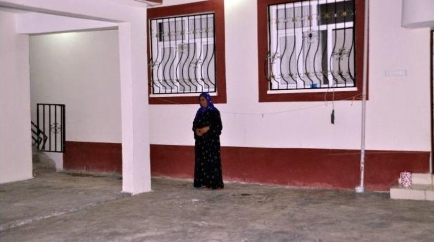 Seken U&ccedil;aksavar Mermisi Ak&ccedil;akale&rsquo;de Evin Avlusuna D&uuml;şt&uuml;