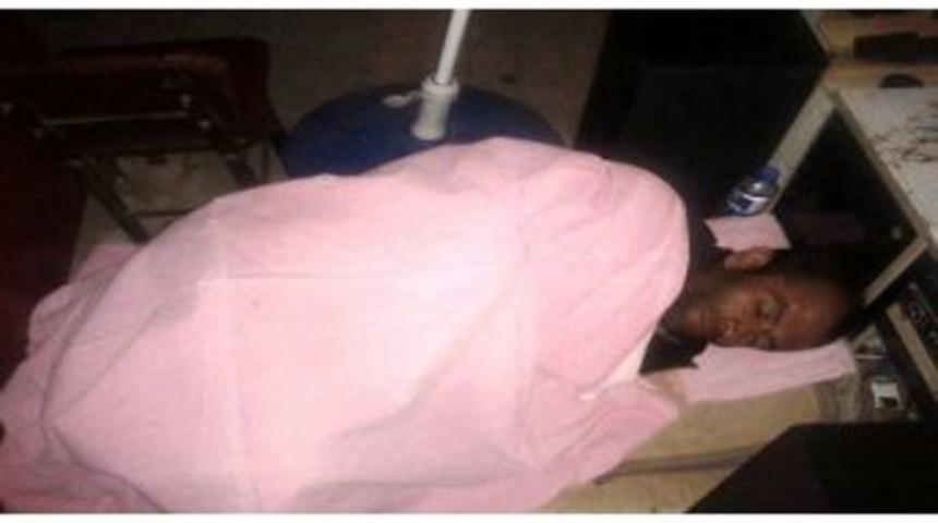 Eşinden Ayrıldı, Bunalıma Girdi