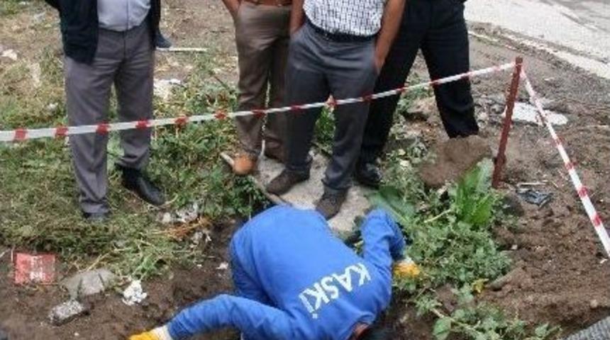 Foseptik &Ccedil;ukurunda &rsquo;ceset&rsquo; İhbarı Polisi Harekete Ge&ccedil;irdi