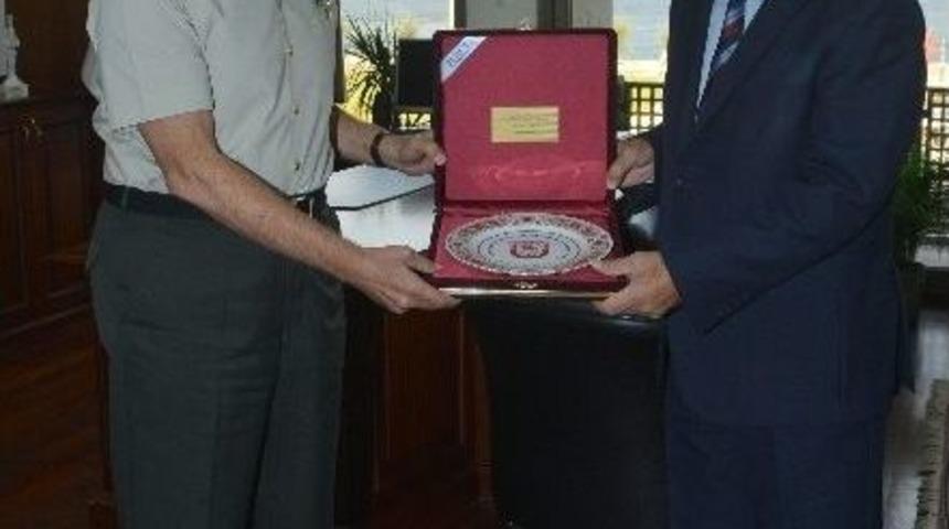 Yeni Ege Ordu Komutanı Mendi&rsquo;den Kocaoğlu&rsquo;na Ziyaret