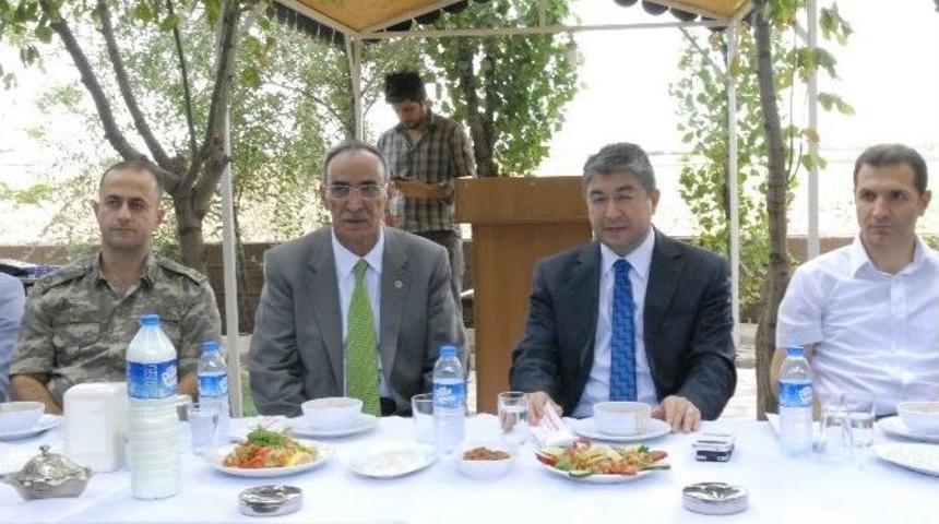 Ziraat Odası&rsquo;ndan Kaymakam Yılmaz&rsquo;a Veda Yemeği