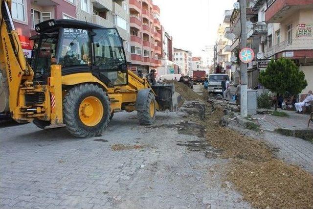 Akçakoca’da Elektrik Telleri Yer Altına Alınıyor