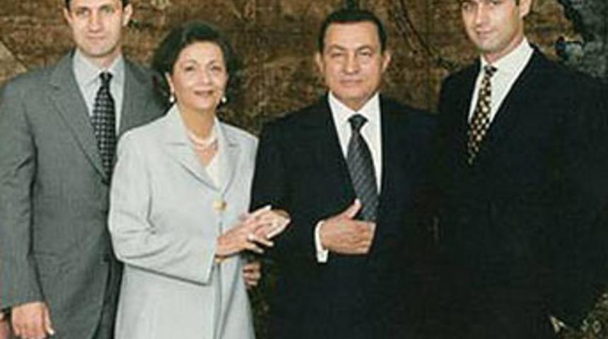 O konuşurken oğulları birbirine girdi