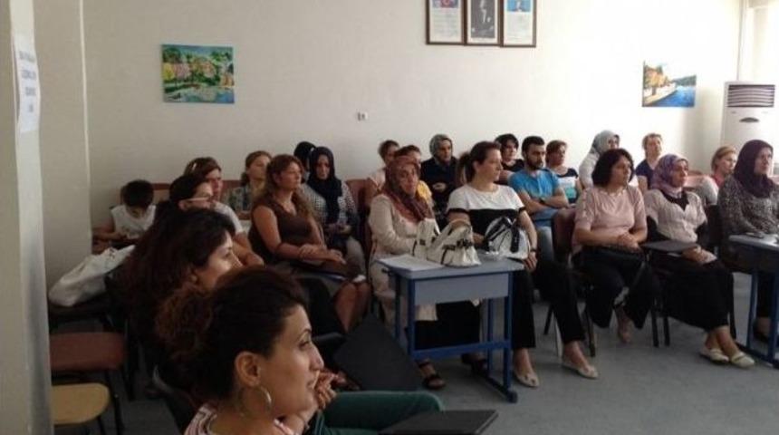 Akılcı İla&ccedil; Kullanımı Eğitimi D&uuml;zenlendi