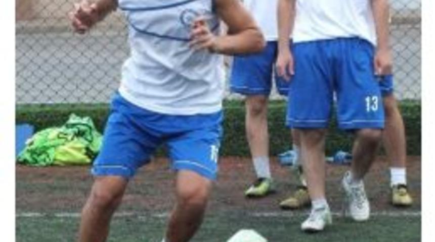 Ahmetcan Krallık Peşinde