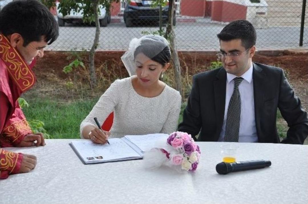 Hani Hakiminin Mutlu G&uuml;n&uuml;