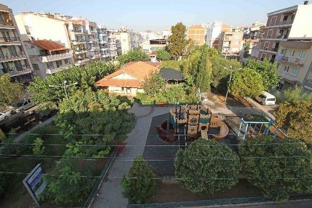 Karşıyaka’da Nergis Parkı’nın Adı 