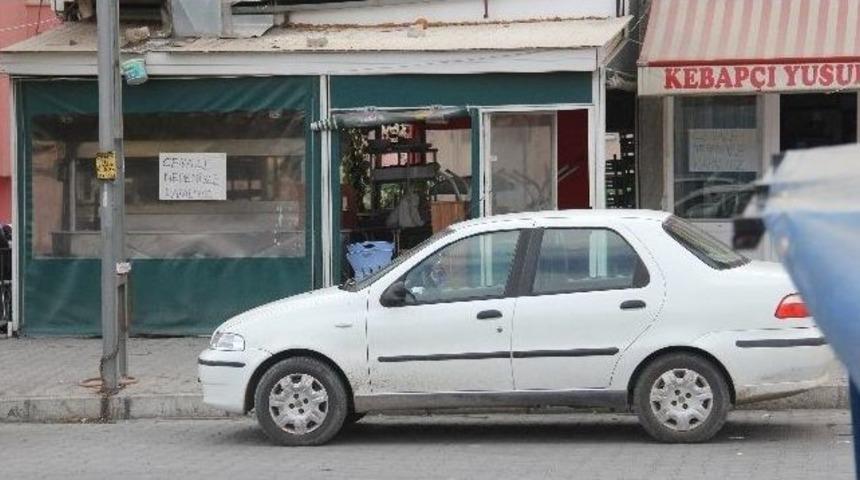 Kebap&ccedil;ıya Silahlı Saldırı: 1 &Ouml;l&uuml;, 1 Yaralı