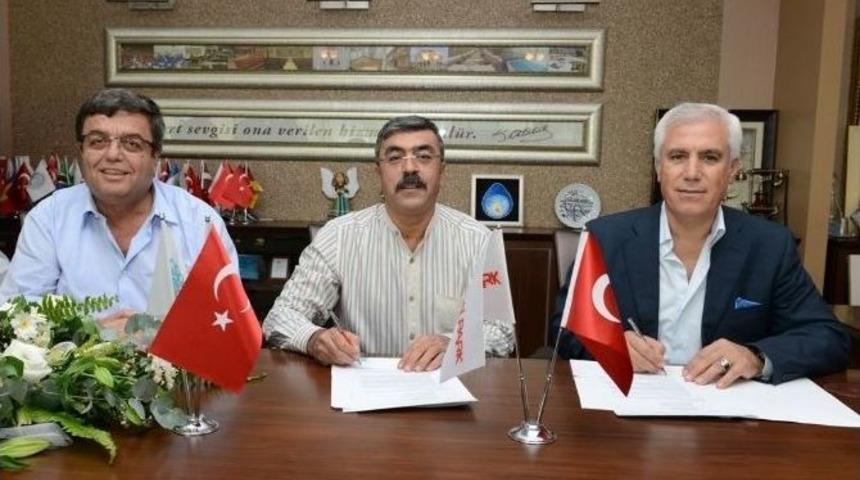 Nilüfer Belediyespor’un Sağlık Sponsoru Medicalpark