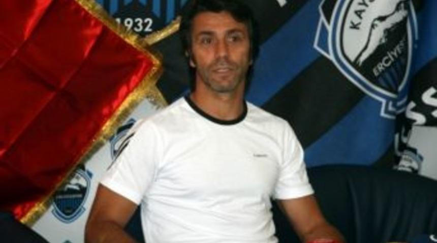 Erciyesspor Galibiyet İ&ccedil;in Bileniyor