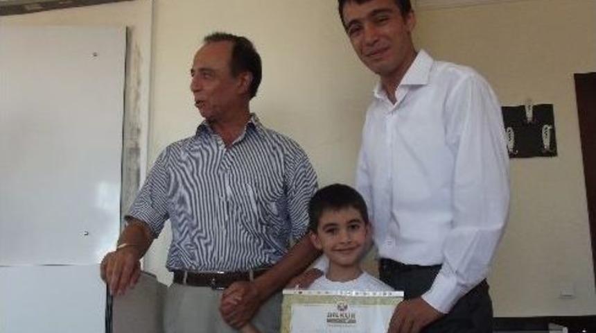 Dilkur Akademi’den 9. Dönem Sertifika Töreni