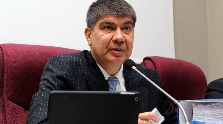 Belediye Meclis Toplantısında &ldquo;zenne&rdquo; Tartışması